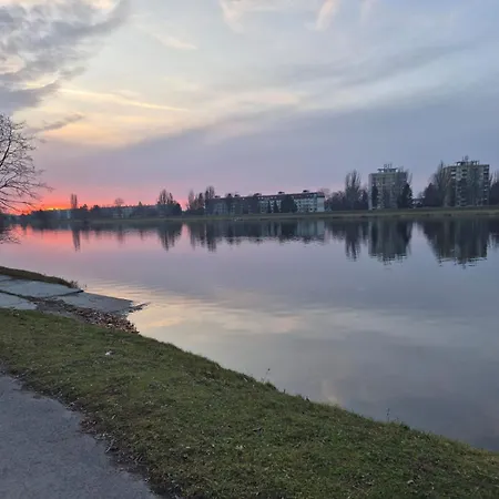 Riverside Piestany Lägenhet *